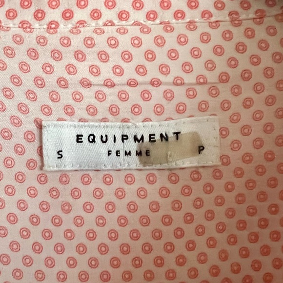 EUC SZ S Equipment Femme 100%Silk Pink Button Down Blouse - Picture 3 of 5